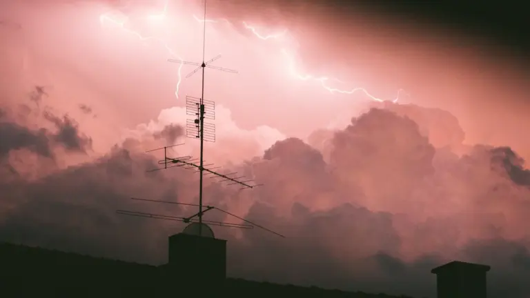 Audra Lietuvoje: kur sutriko TV ir radijo signalas