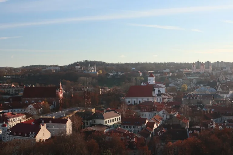 Baltijos kelio minėjimas 2026: renginiai ir eismo ribojimai Vilniuje