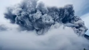 Krakatau 1883: kaip katastrofa pakeitė cunamių supratimą