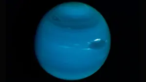 Rugpjūčio 25-oji: „Voyager 2“ susitikimas su Neptūnu
