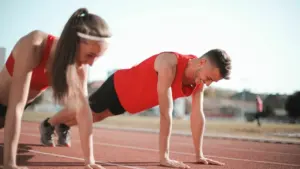 Sportuojate daugiau, o pajėgumas krinta? Kūnas prašo poilsio