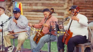 „Suburtynė“ Kaune: 24 valandos sutartinių nemokamai