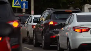 Žolinės savaitgalio eismas: maršrutą tikrinkite prieš kelionę