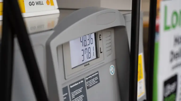 Degalų kainų apžvalga: kodėl šią savaitę stebime stabilumą
