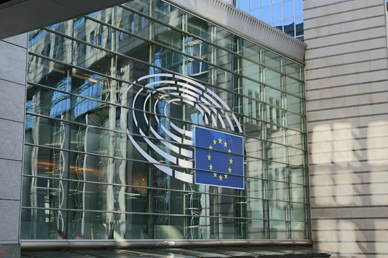 ECB spalio sprendimas: ar paskolų palūkanos Lietuvoje nesikeis?