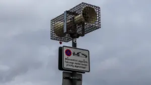 Perspėjimo sirenos Lietuvoje: ką daryti pirmiausia