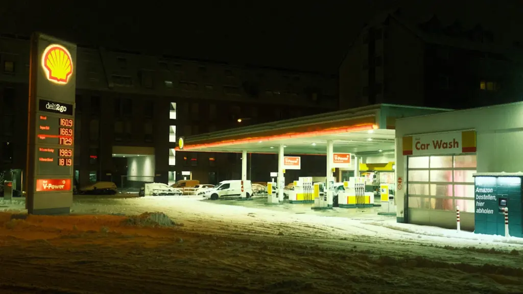 Degalų kainos Lietuvoje: ką palyginti prieš kelionę