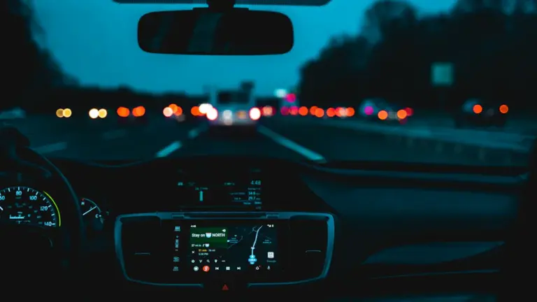 Kiek kainuoja kelionė į darbą automobiliu: skaičiavimo pavyzdys