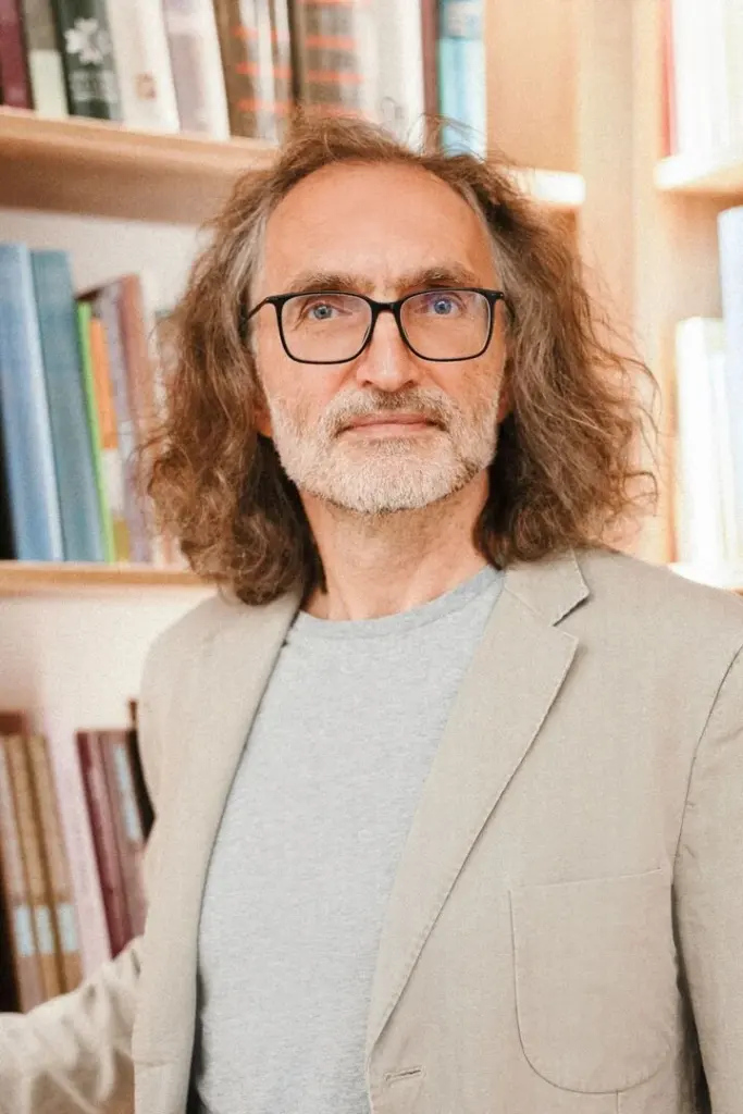 Po trijų dešimtmečių į studijas sugrįžęs Kęstutis Urbonas: kūrybai amžiaus ribų nėra
